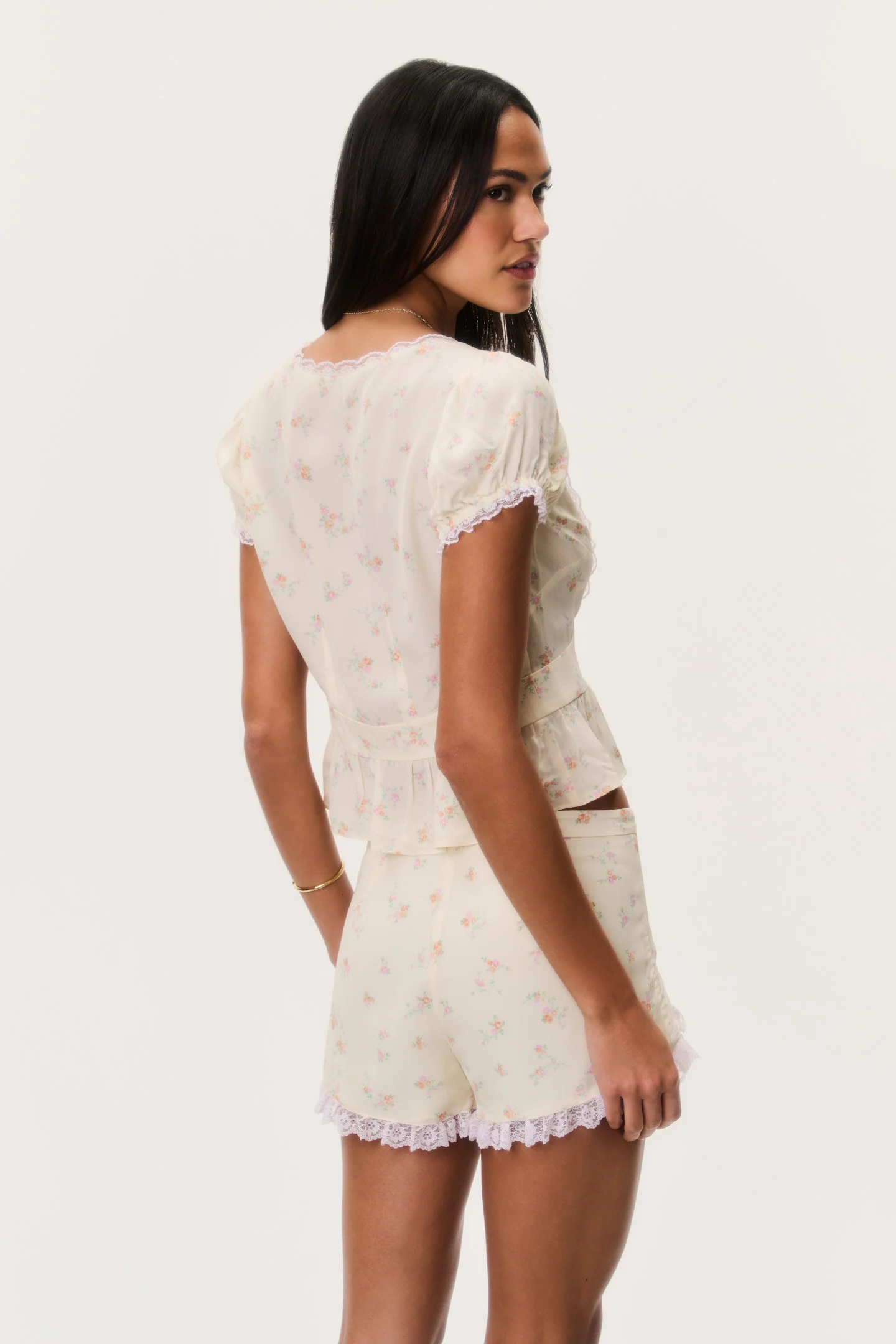 Adina Lace-Trimmed Floral Shorts - Image 4